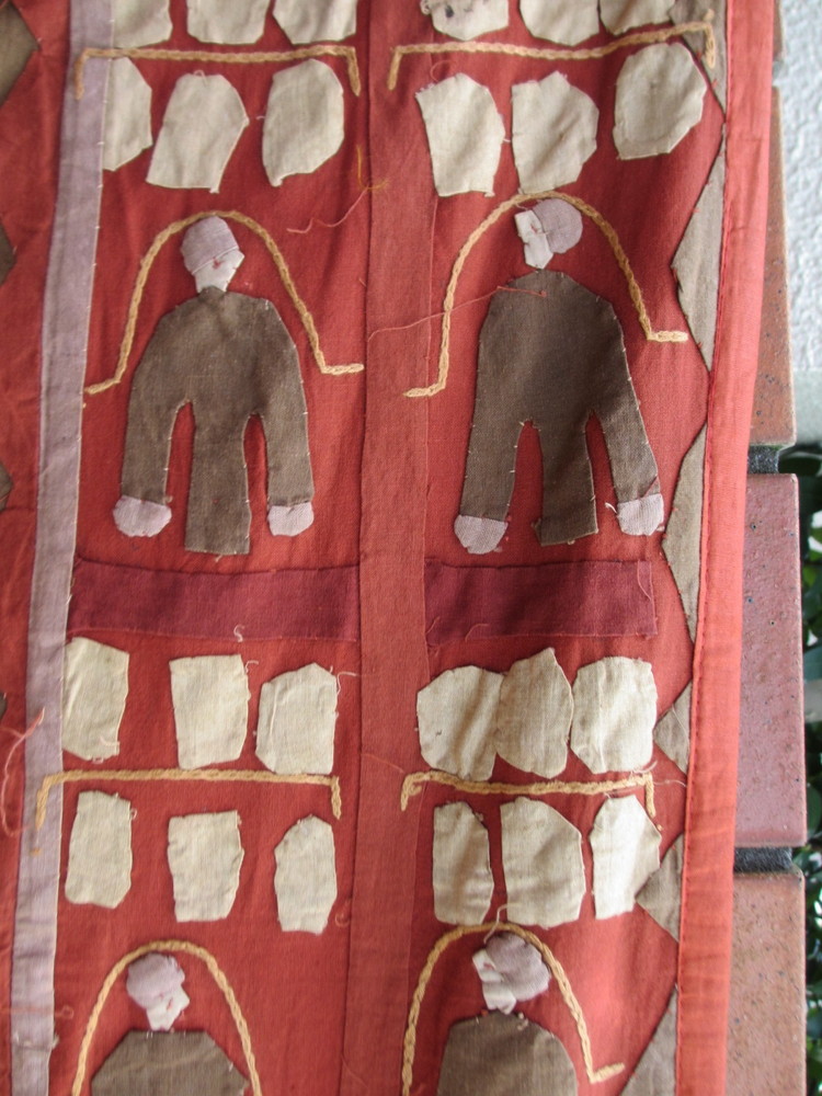 インド 墓地の壁飾り 木綿にアップリケ 人間と象と馬 20世紀初期-