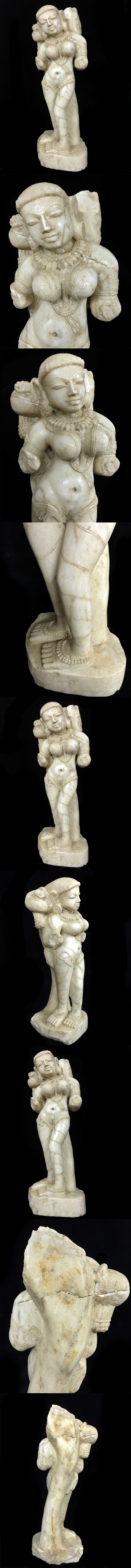 在庫豊富12～13世紀 とても珍しいジャイナ教のヤクシー像 白大理石 仏像