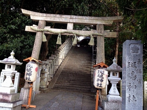 斑鳩神社 鳥居